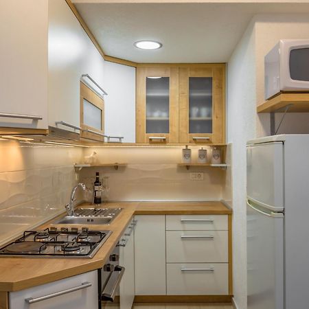 Apartmani Lovrenco Krvavica Buitenkant foto