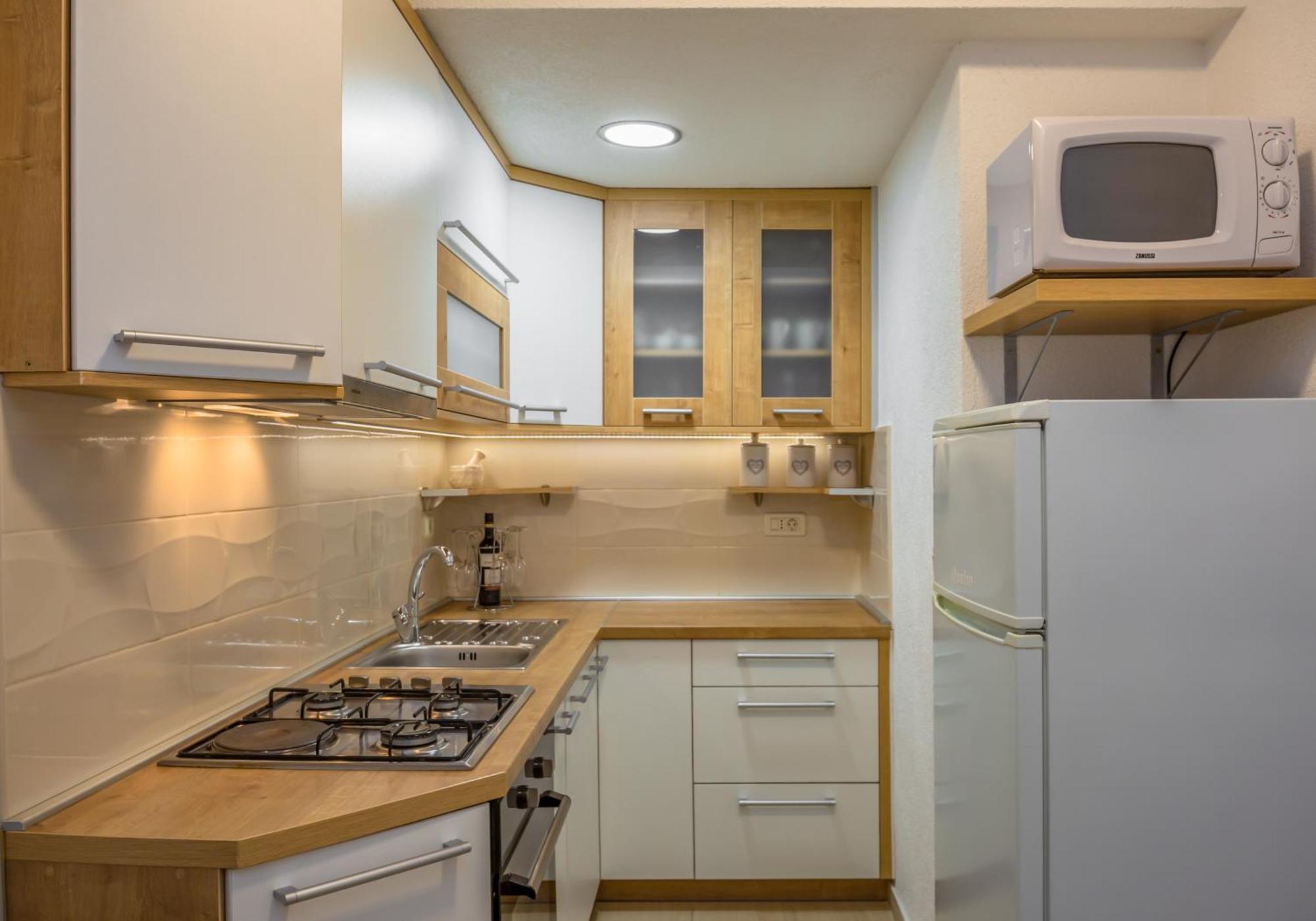 Apartmani Lovrenco Krvavica Buitenkant foto