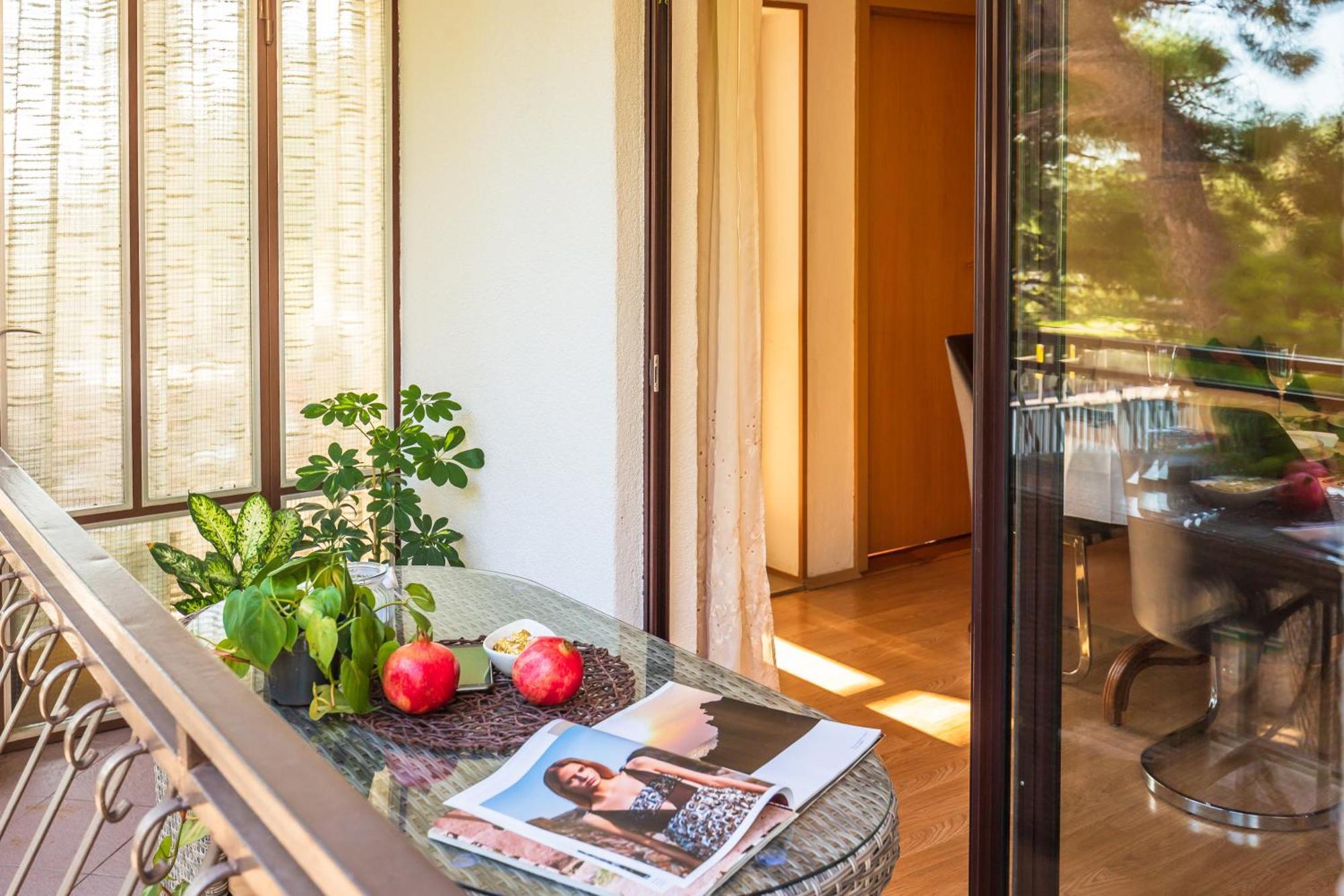 Apartmani Lovrenco Krvavica Buitenkant foto